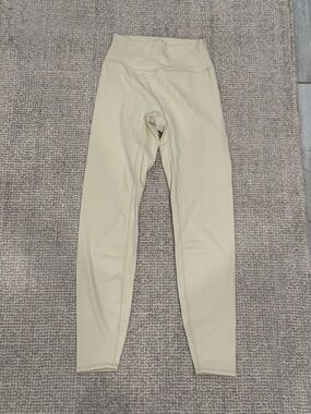 Monday x TPC Legging